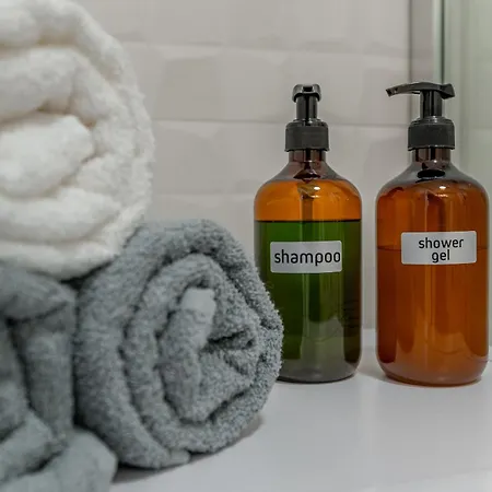 Uplne Novy Pri Auparku 1 , Center Pre 4 Osoby 科希策