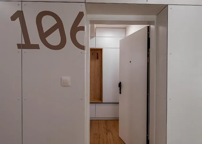 Appartamento Uplne Novy Pri Auparku 1 , Center Pre 4 Osoby *