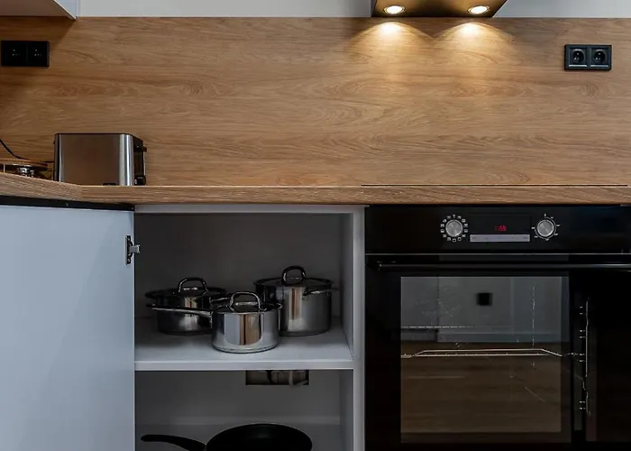 Uplne Novy Pri Auparku 1 , Center Pre 4 Osoby Appartement *