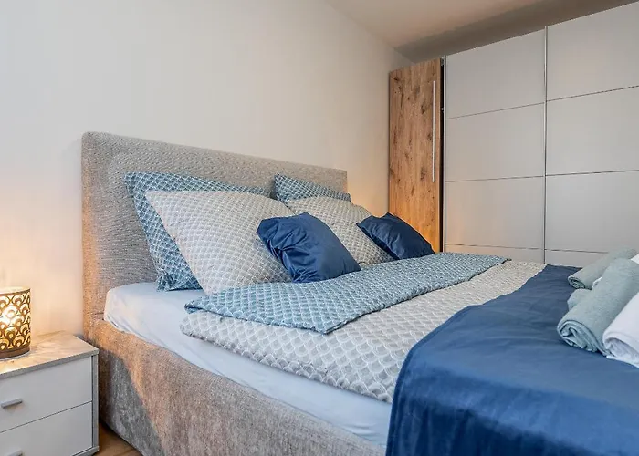 Uplne Novy Pri Auparku 1 , Center Pre 4 Osoby