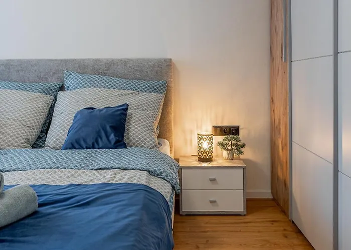 Appartement Uplne Novy Pri Auparku 1 , Center Pre 4 Osoby *