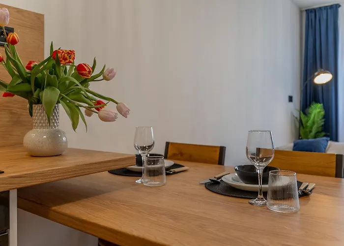 Uplne Novy Pri Auparku 1 , Center Pre 4 Osoby *